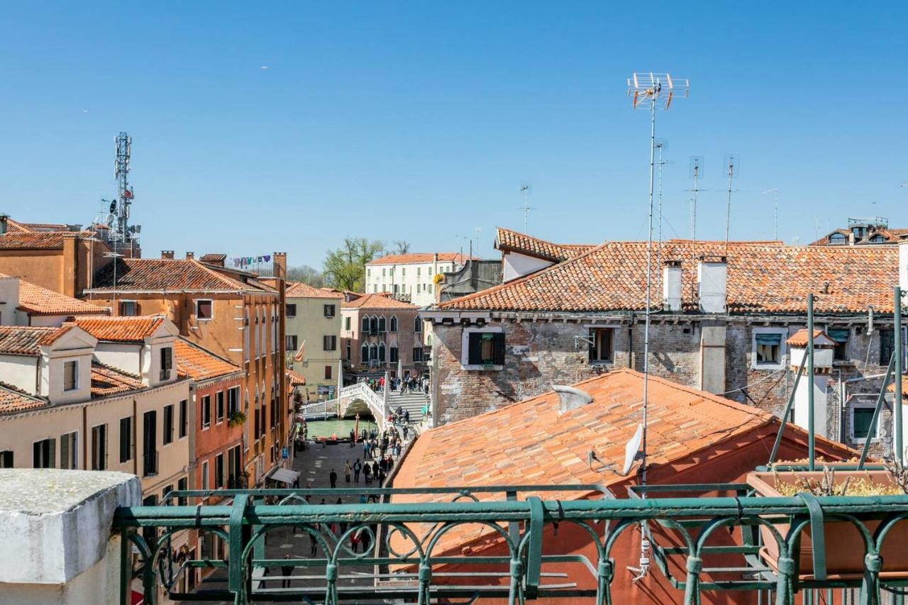 Hotel Le Mansarde Deluxe Venezia Esterno foto