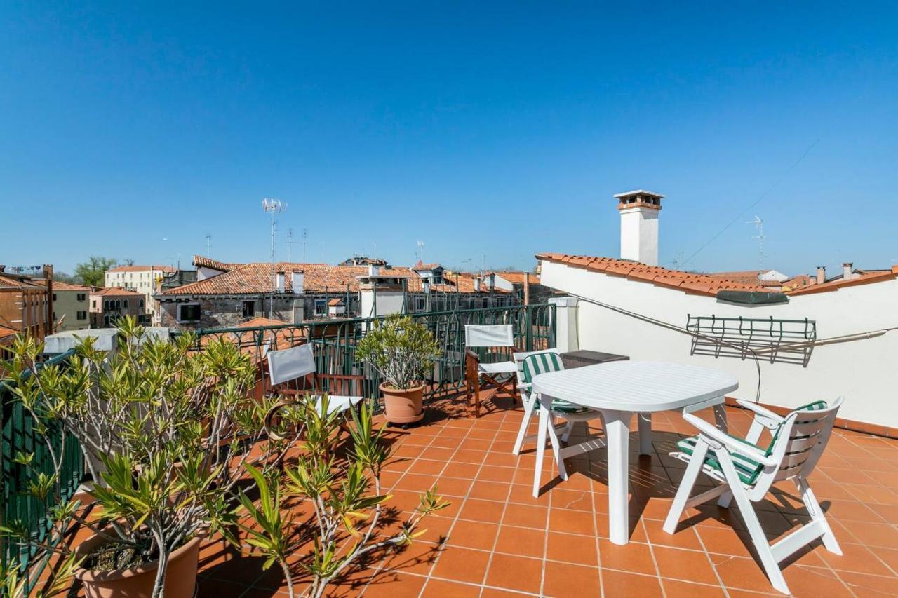 Hotel Le Mansarde Deluxe Venezia Esterno foto