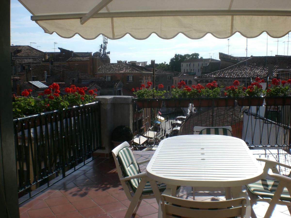Hotel Le Mansarde Deluxe Venezia Esterno foto